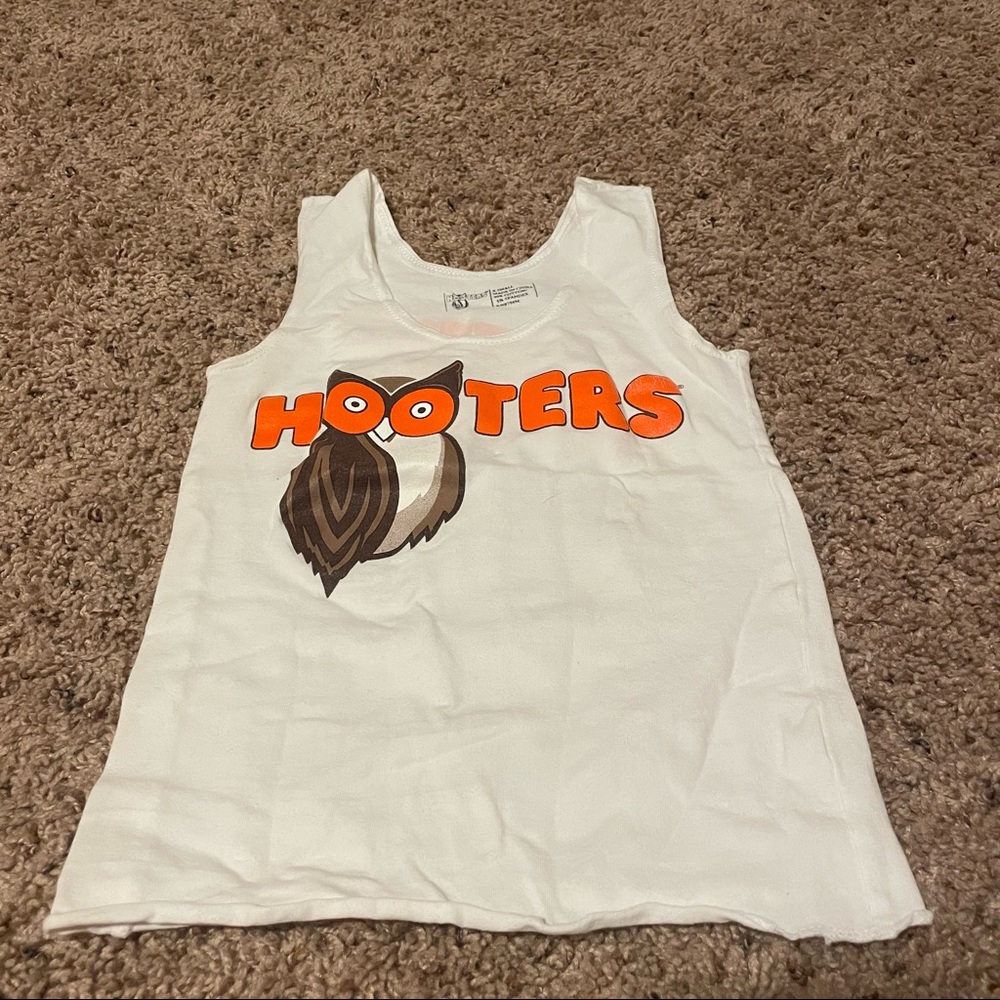 Hooters white uniform